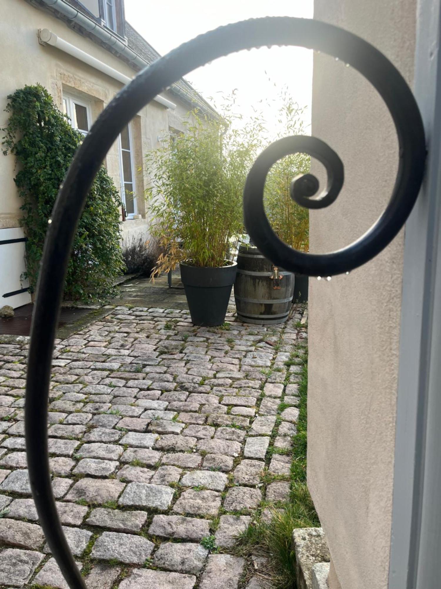 Maison De Noble Nicolas Avallon Esterno foto